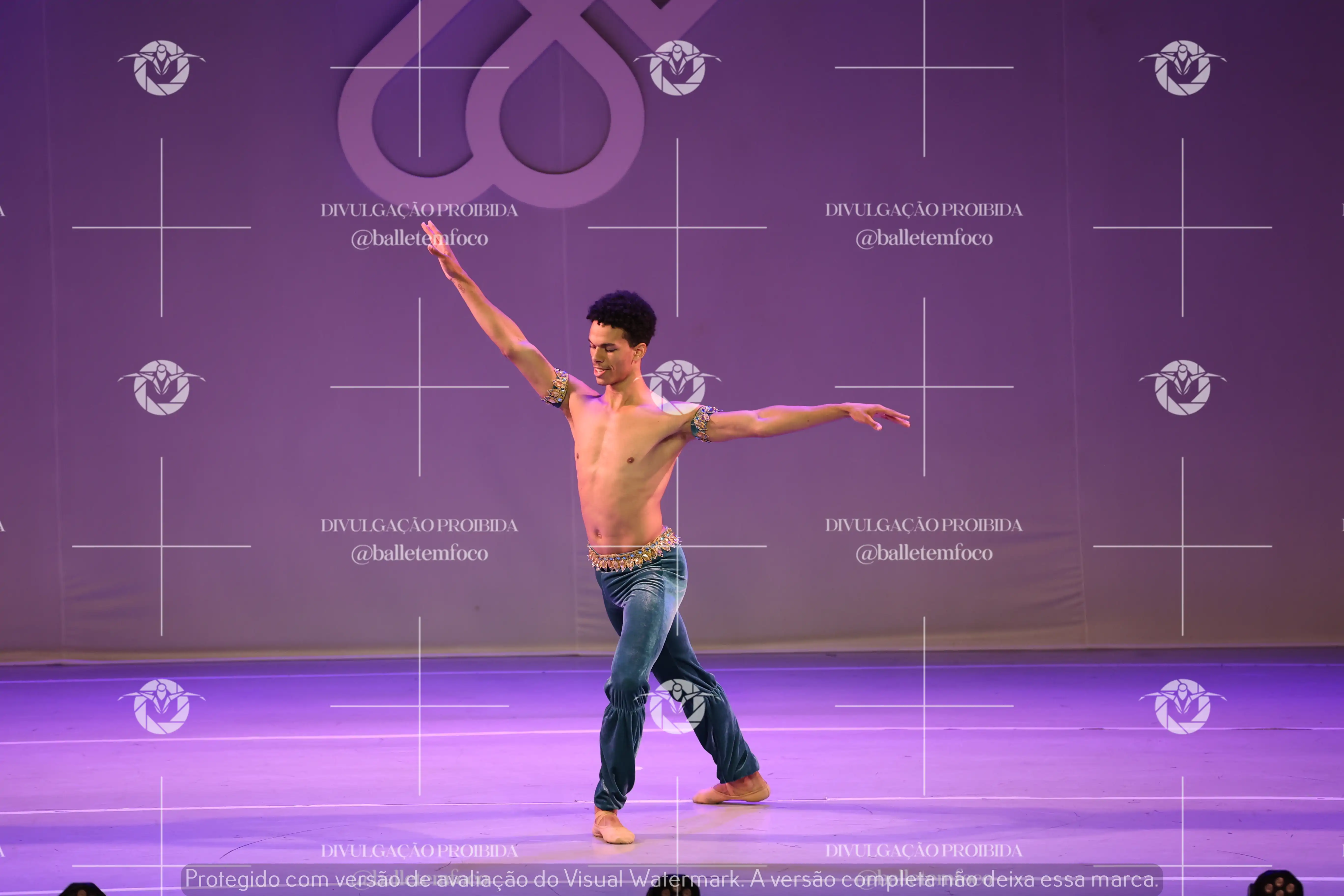 121425_12C (11).webp